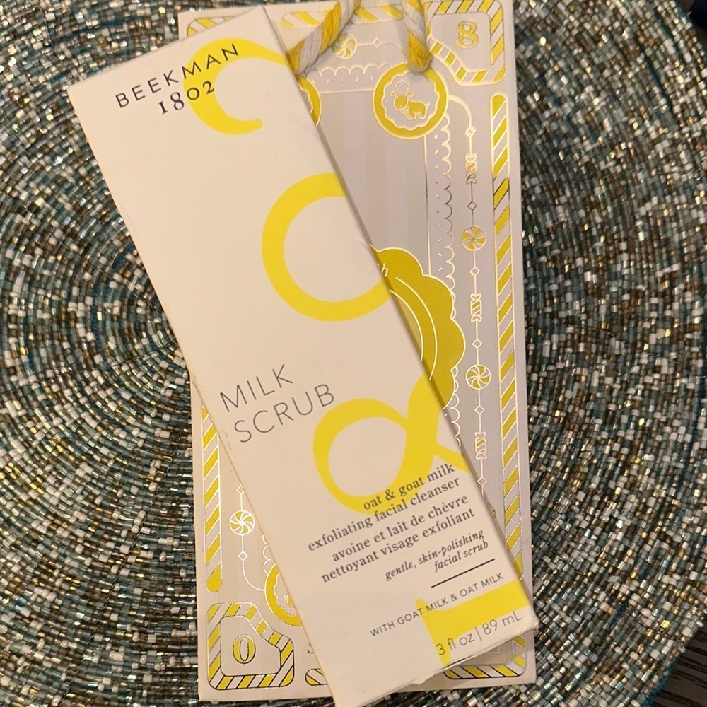 Beekman 1802 Milk Scrub - NEW - Exfoliating Facial Cleanser